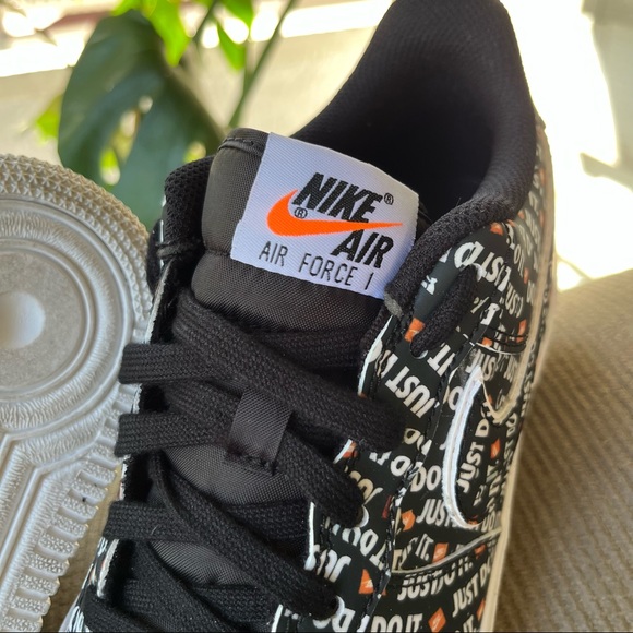 NIKE- Air Force 1 Low - Picture 4 of 6